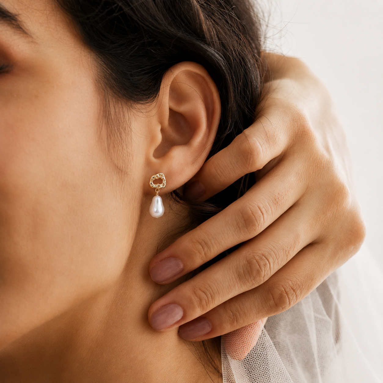 Vintage Irregular Geometric Gold Plated Drop Earrings Teardrop Simulated Pearl Dangle Earring for Women Elegant Wedding Jewelry