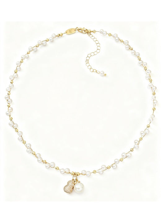 Murmur necklace with peanut-shaped pendant and pearls, elegant and modern design - refined jewelry for women, perfect gift for style lovers