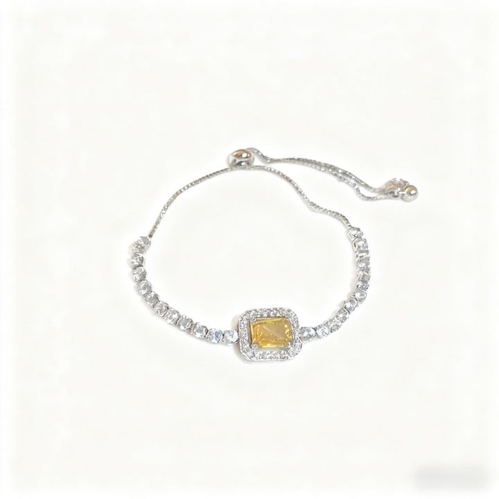 Murmur bracelet with cubic zirconia crystals and crystals, small and delicate design, elegant jewelry for women - perfect gift for girlfriends, refined and unique style