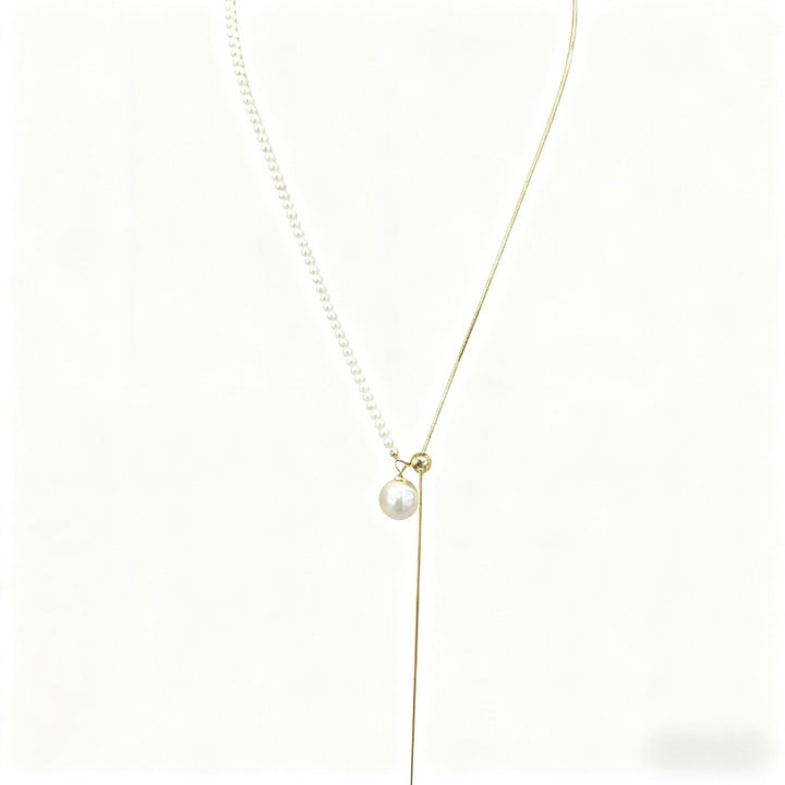 Murmur Asymmetrical Pearl and Fringed Alloy Necklace ¨C Modern Jewelry for Women, Perfect Gift and Versatile Accessory